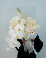 Buy Ivory Bloom Flower Bouquet in Dubai