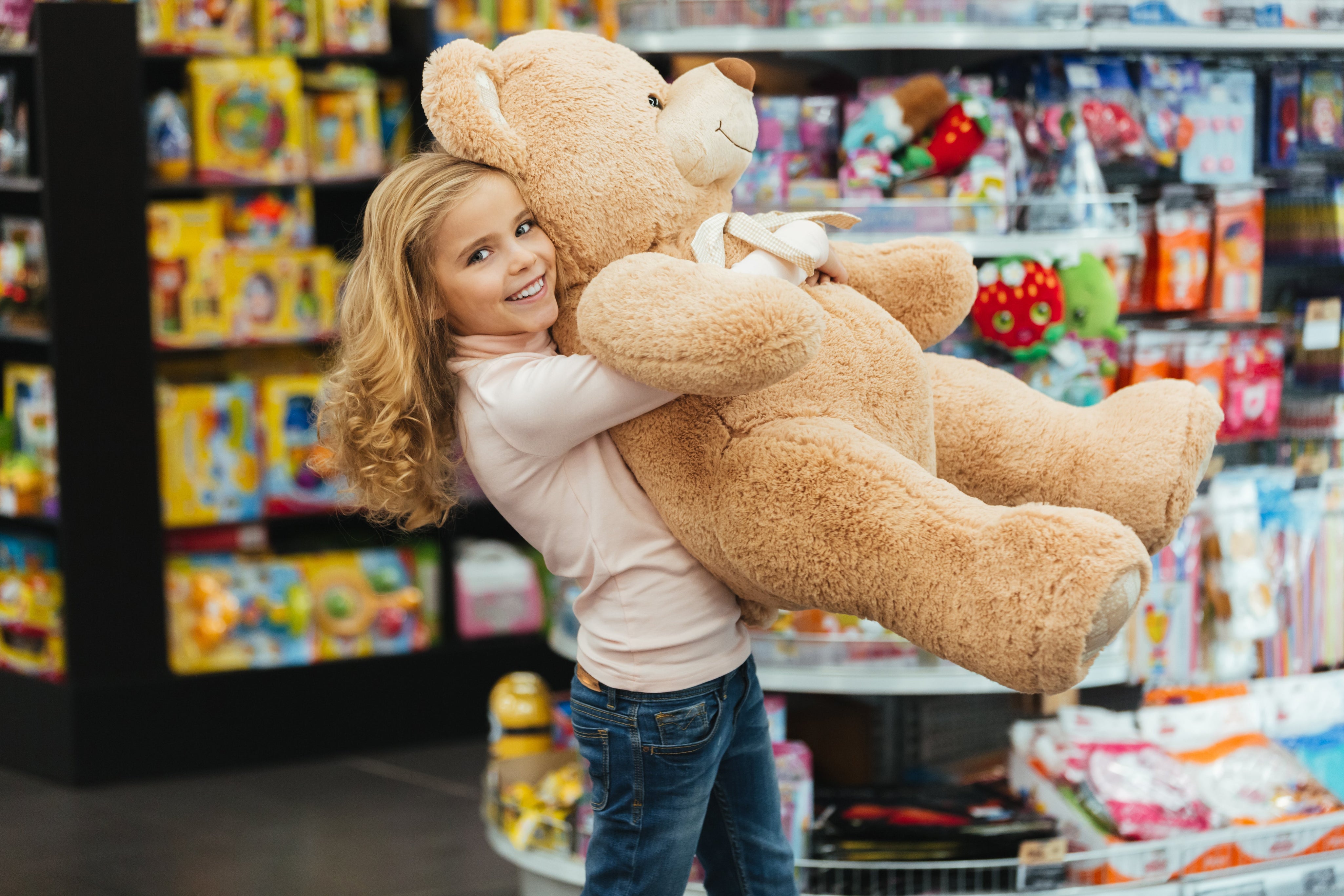 Latest Big Teddy Bear Price Trends for Gifting and Decor