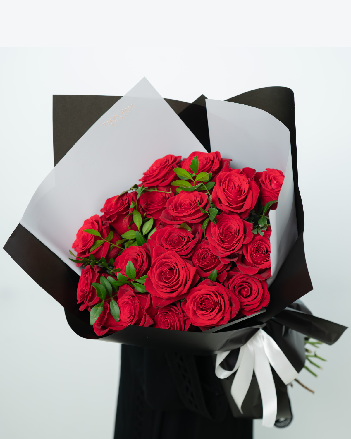 Best Buy Red Velvet Flower Bouquet in Dubai